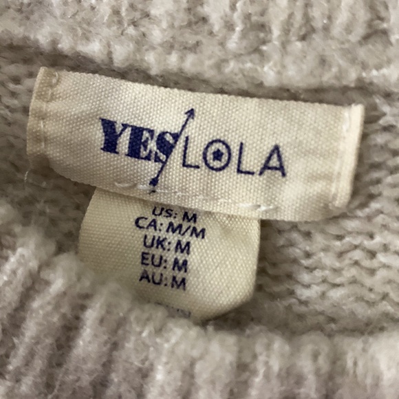 Cream coloured knit medium yes Lola sweater - Picture 3 of 4